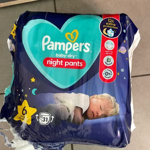 Couche culotte Pampers taille 6