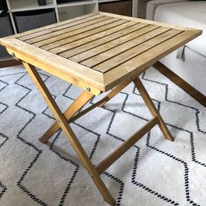 Table de jardin en bois pliable 