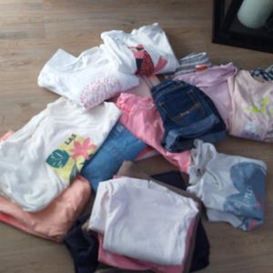 Lot vêtements fille 3-5 ans