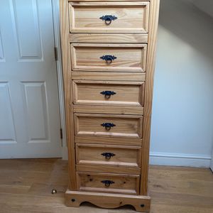Tall solid oak chest of drawers 