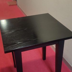 Table bois noire