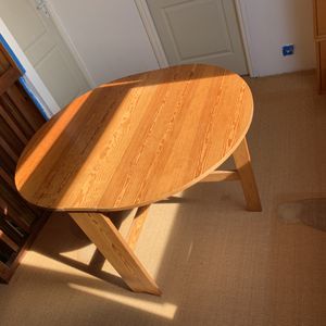 Table pliante en bois 