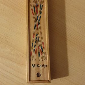 Mikado jeu pour en famille 