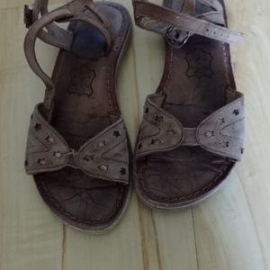Sandales cuir 31