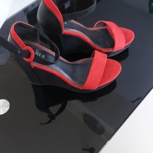 Re geev Chaussures rouge 