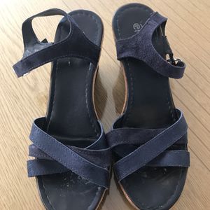 Chaussures compensées taille 37