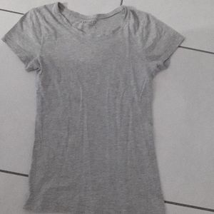 Tee shirt gris simple taille s