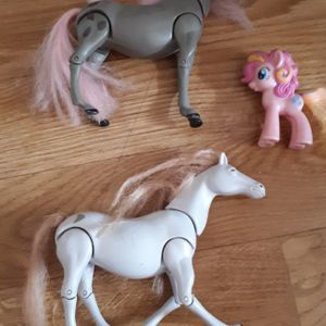 Lot chevaux  et little poney 