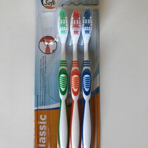 Lot de 3 brosses à dents 