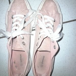 👟 shoes