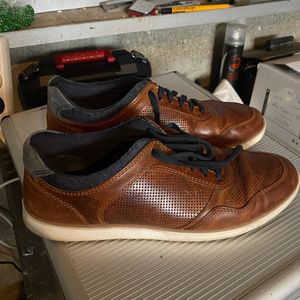Chaussures cuir T45