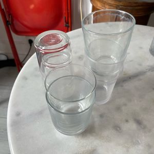 6 verres dépareillés en parfait état 