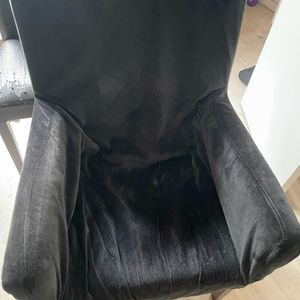 2 chaises cuir avec housse en tissu