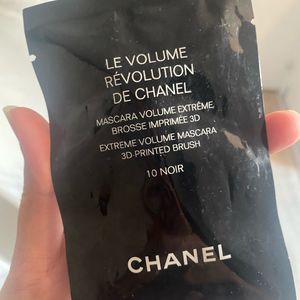 Chanel mascara 