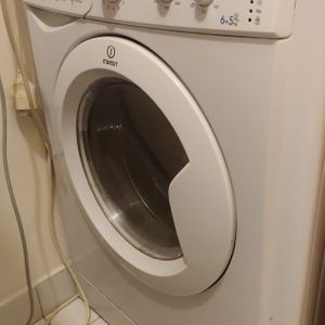 Machine à laver séchante