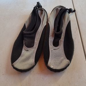 Chaussures mer / plage pointure 39