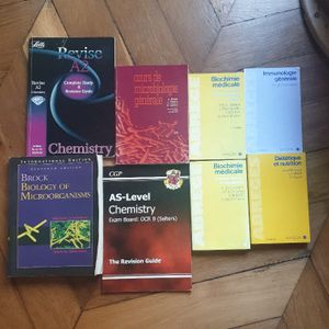 Lots de 8 livres de biologie et chimie EN/FR