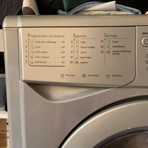 Machine à laver séchante 