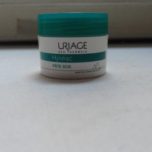 Crème boutons - Uriage