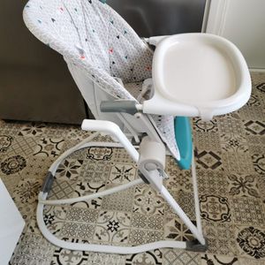 Chaise haute pour bébé