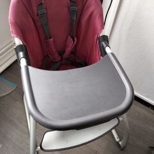 Chaise haute bébé 