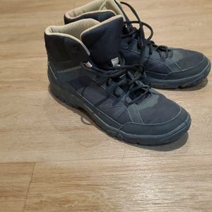 Chaussures randonnée neuves Decathlon T45
