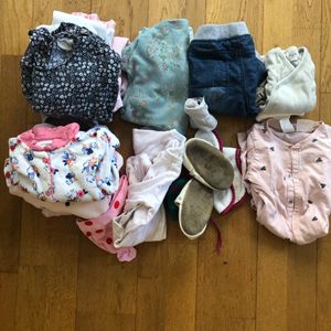 Lot de vêtements bébé de 0 à 6 mois