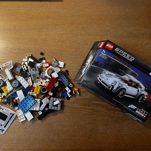 Lego Porsche complet sans manuel