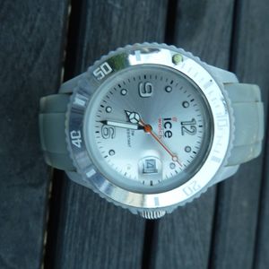 montre ICE  blanc gris