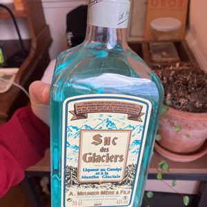 Alcool liqueur suc des glaciers 