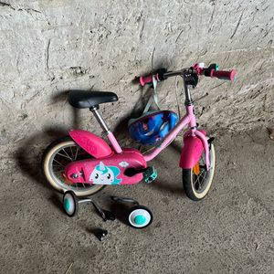 Vélo enfant avec roulettes 