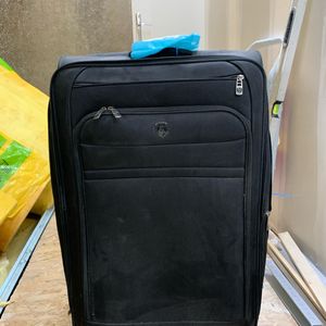 Grande valise avec soufflet 