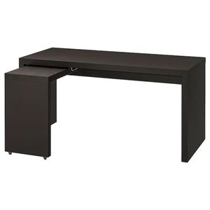 Urgent Bureau d’angle 