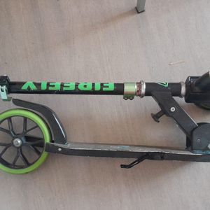 Trottinette enfant