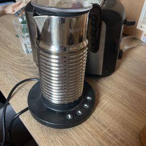 Mousseur lait Nespresso 