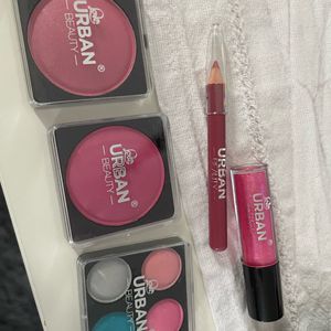 Lot maquillage 