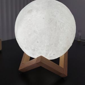 Décoration lampe lune 