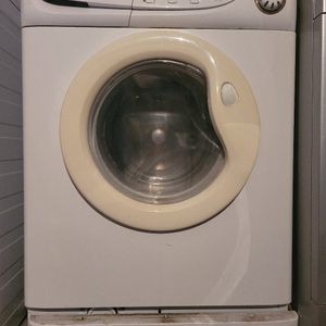 Combiné lave-linge et sèche linge 