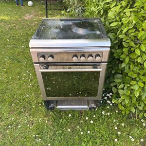 Gazinière pour pièces/bricolage/ferraille