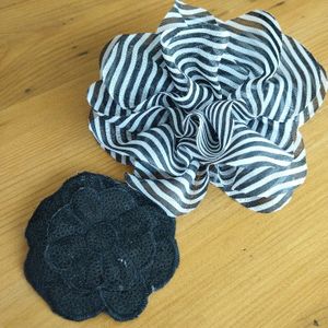 Pince à cheveux ou broches au choix 