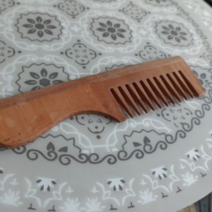 Peigne en bois