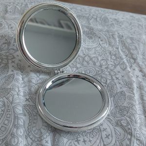 Miroir de poche