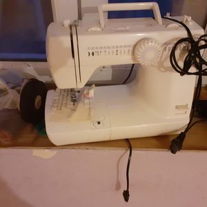 Machine à coudre