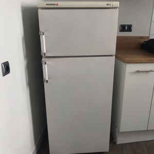 Donne réfrigérateur 