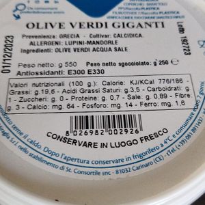 Boite olives vertes géantes provenance Italie 