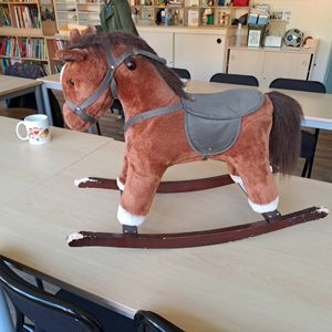 Cheval à bascule 
