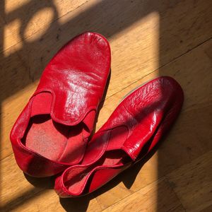 Chaussons rouges 24cm
