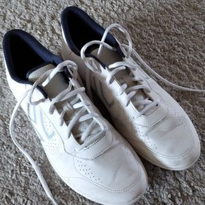 Chaussures de tennis taille 45