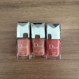 Je donne trois vernis à ongles Dior