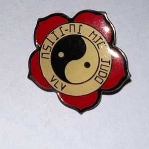 Pins 